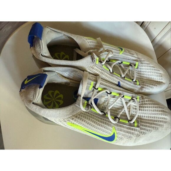 Nike Men's VaporMax 2021 Flyknit Athletic Sneakers White Blue Size 11 - Picture 4 of 15